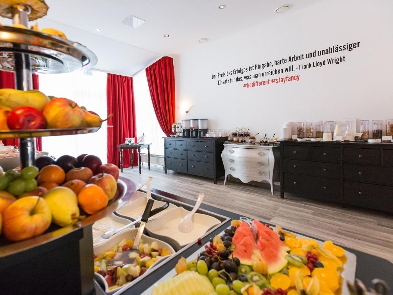 Dormero Hotel Muenchen-Kirchheim Messe Kirchheim bei Muenchen Eksteriør bilde